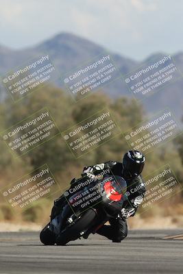 media/Oct-13-2025-Moto Forza (Mon) [[a66d839500]]/2-A Group/Session 4 Turn 7/